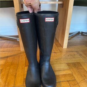 Hunter Black Women's Winter & Rain Boots